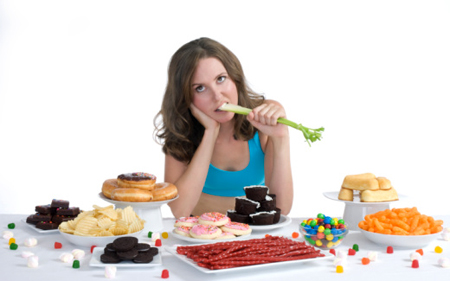 Chế độ ăn không hợp lý, thiếu dinh dưỡng